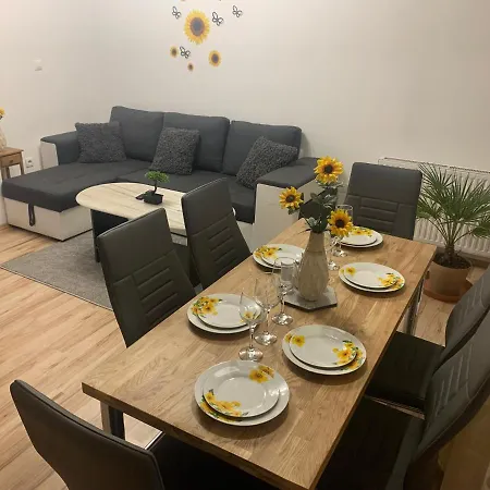 Apartmán Slunečnice s terasou Ceske Budejovice Exterior foto
